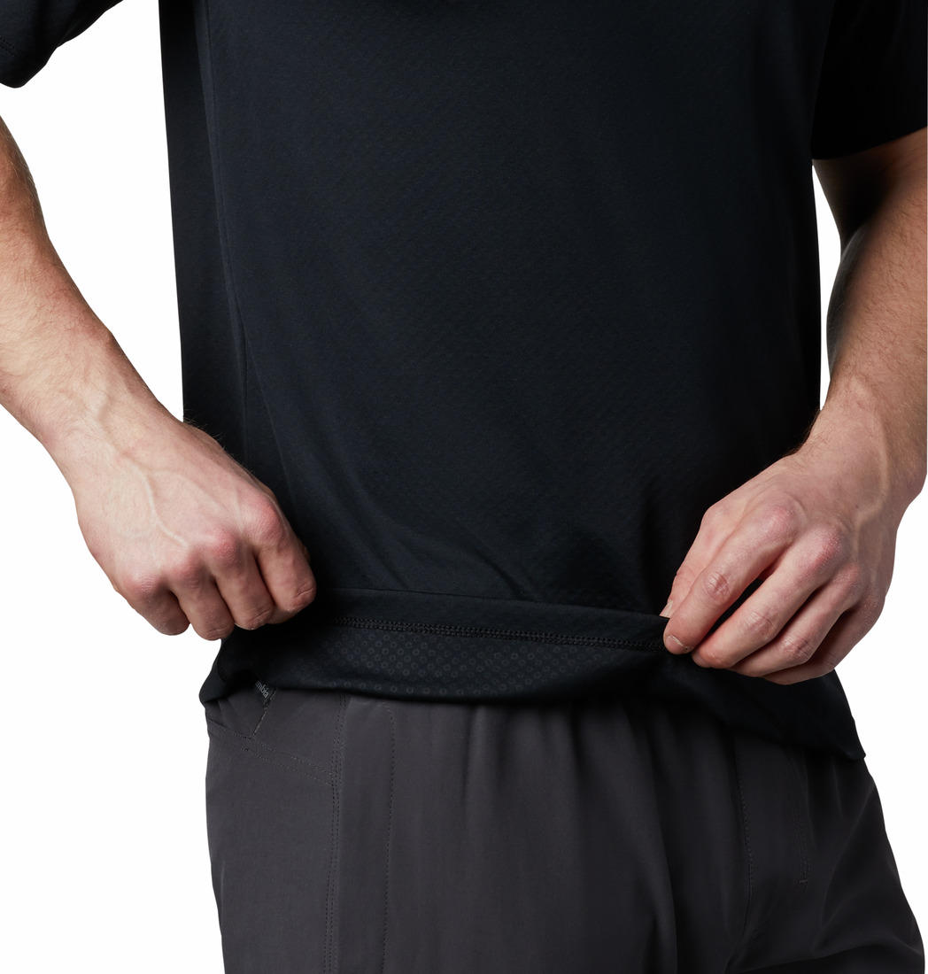 A Men Wearing Columbia Men Black Zero Rules Short Sleeve Shirt (Sun Protection)