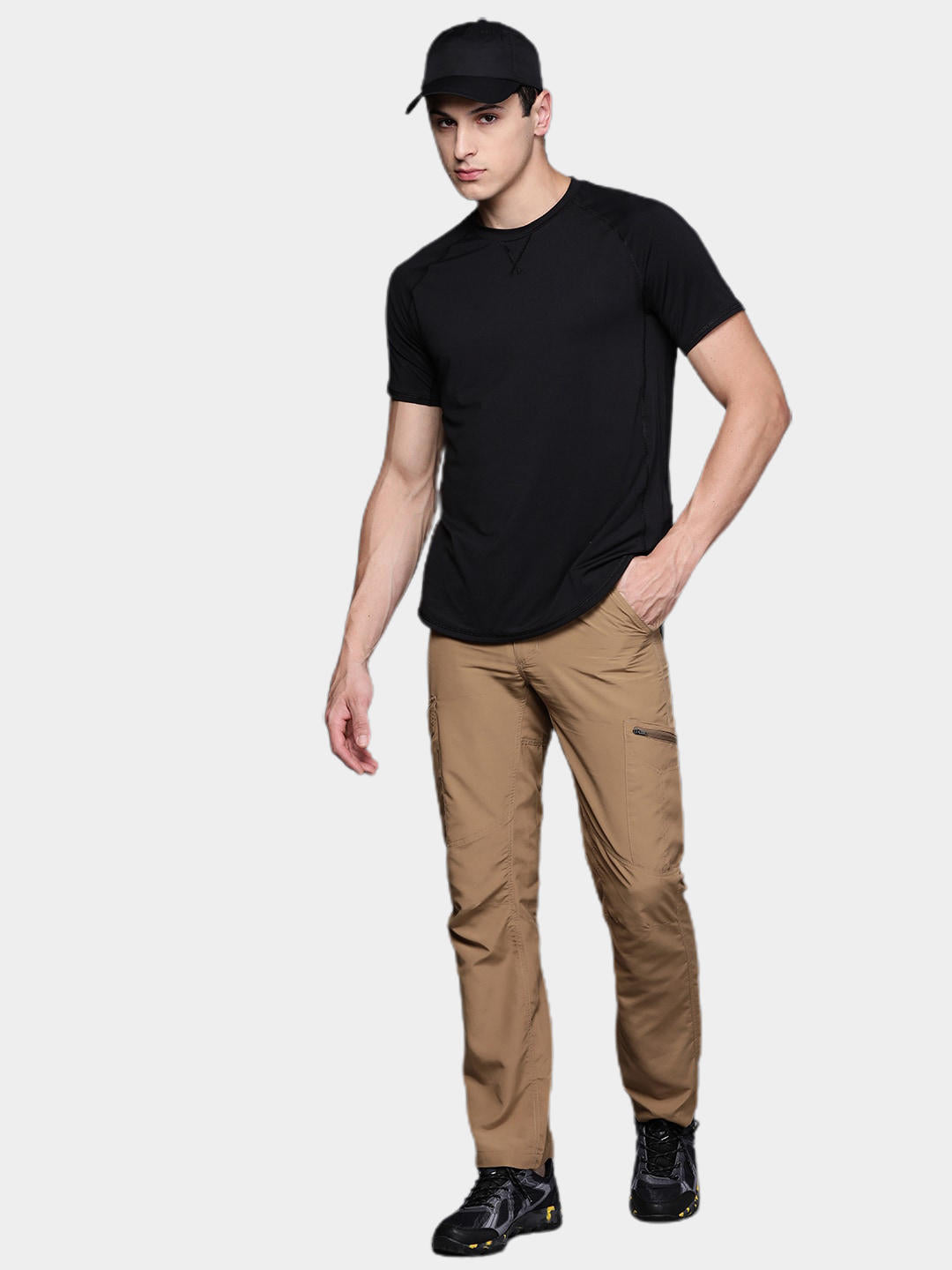 Columbia Men Brown Omni-Wick Silver Ridge Cargo Pant for Active Wear