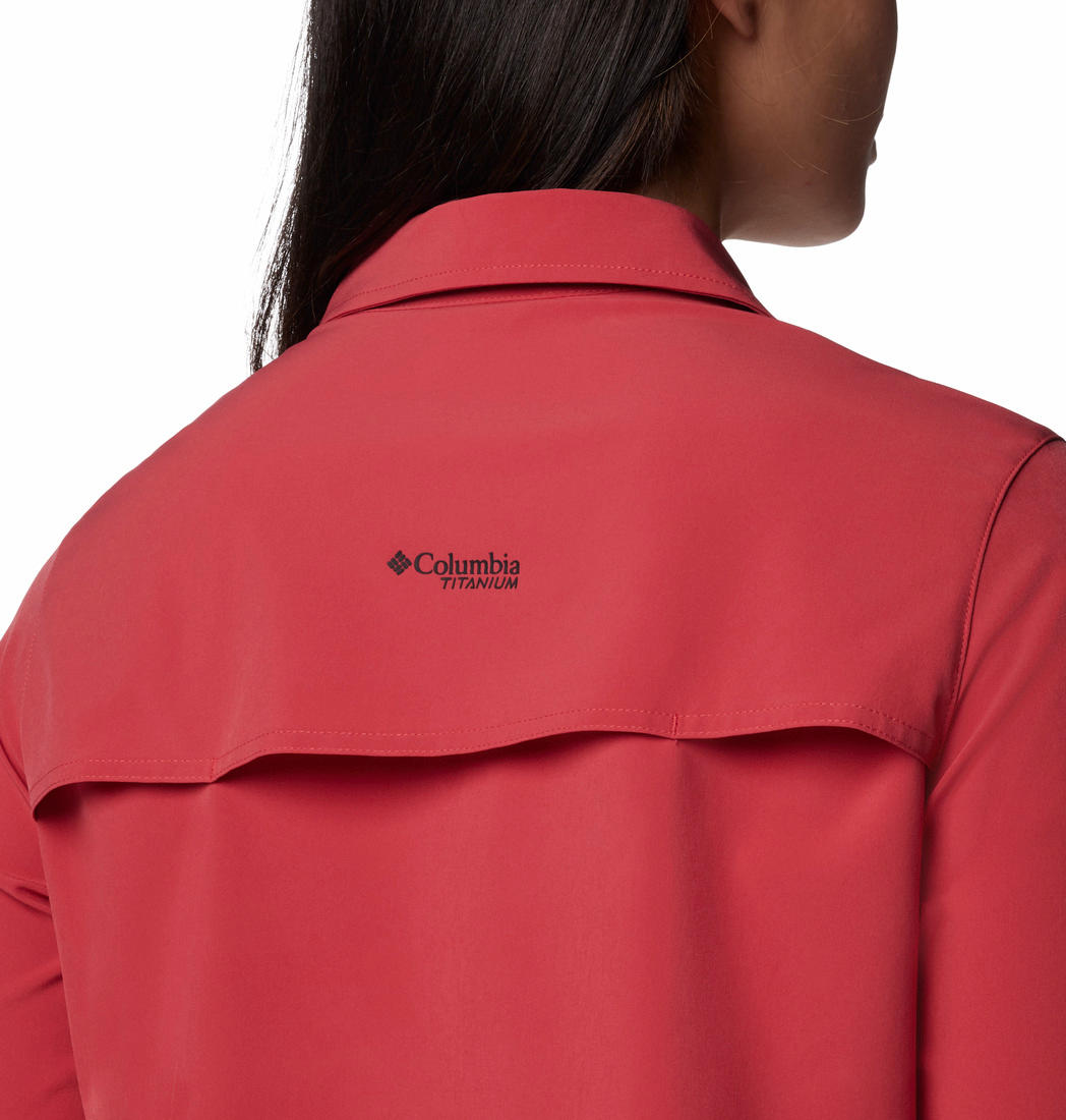 Columbia Women Red Omni-Shade Summit Valley Woven Shirt (Sun Protection)
