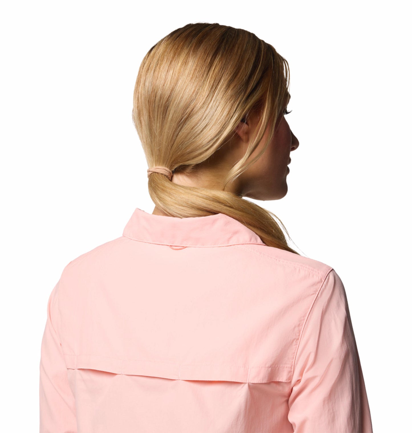 A Women Wearing Columbia Women Pink Silver Ridge 3.0 LS (Sun Protection)