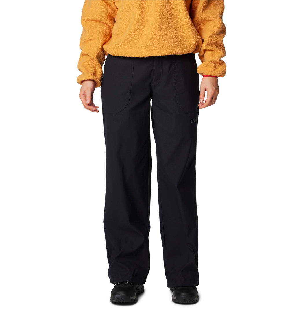 A Women Wearing Columbia Women Black Brea Falls Nylon Pant (Sun Protection)