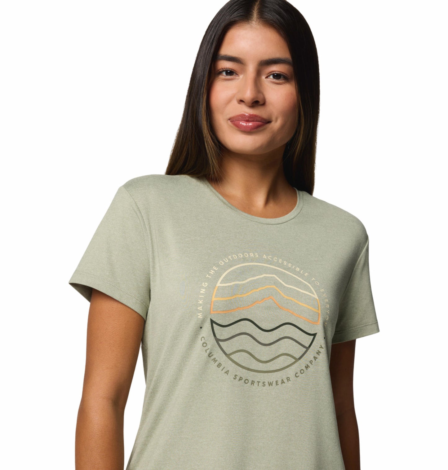 A Women Wearing Columbia Women Green Sloan Ridge Graphic SS Tee