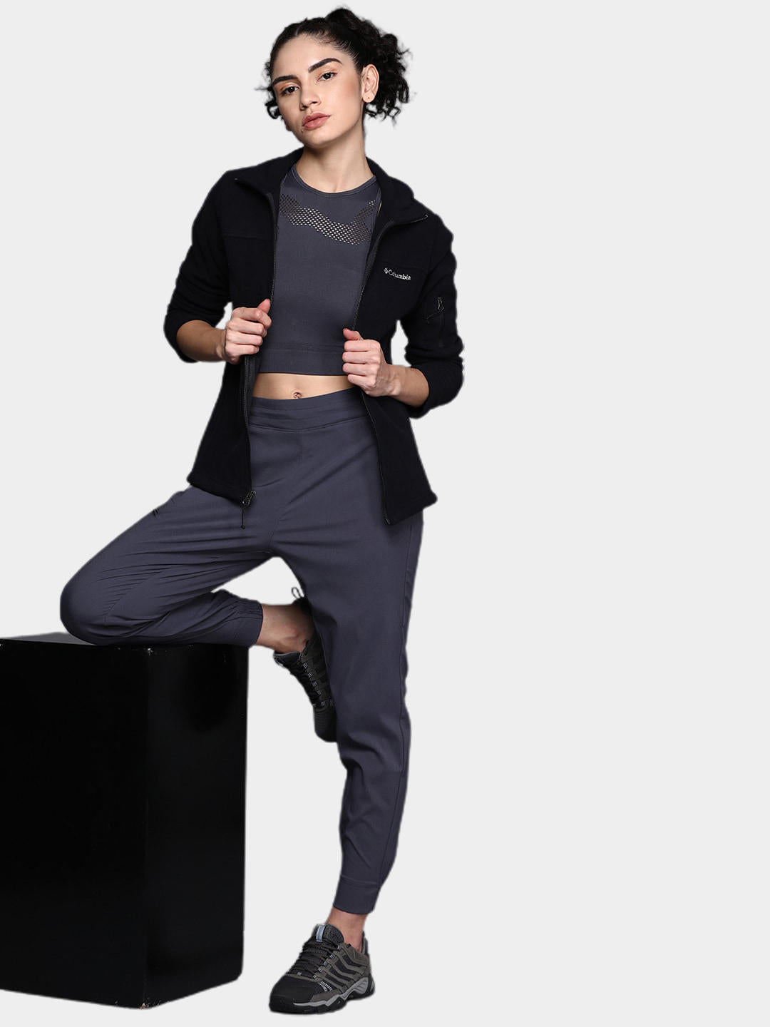 A Women Wearing Columbia Women Navy Blue On The Go Jogger (Sun Protection)