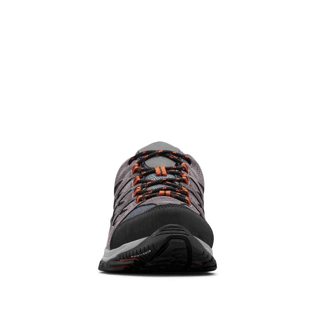 A Men Wearing Columbia Men Grey CRESTWOOD WATERPROOF