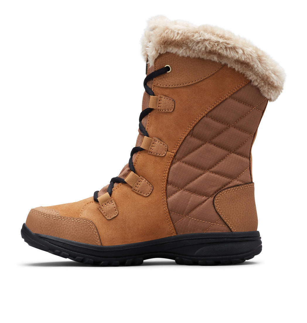 A Women Wearing Columbia Women Brown ICE MAIDEN II