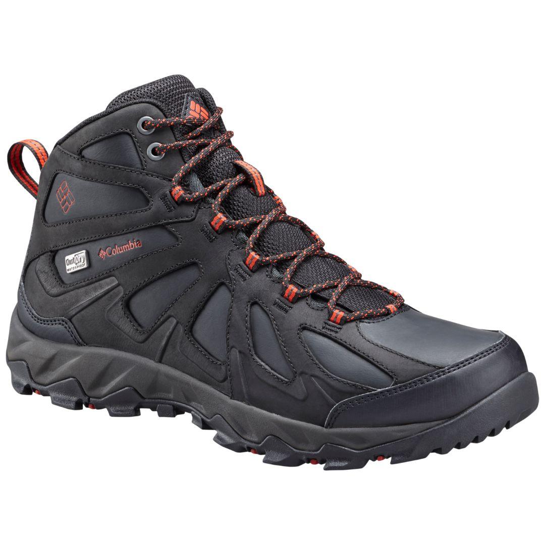 A Men Wearing Columbia Men Black PEAKFREAK XCRSN II MID LEATHER OUTDRY