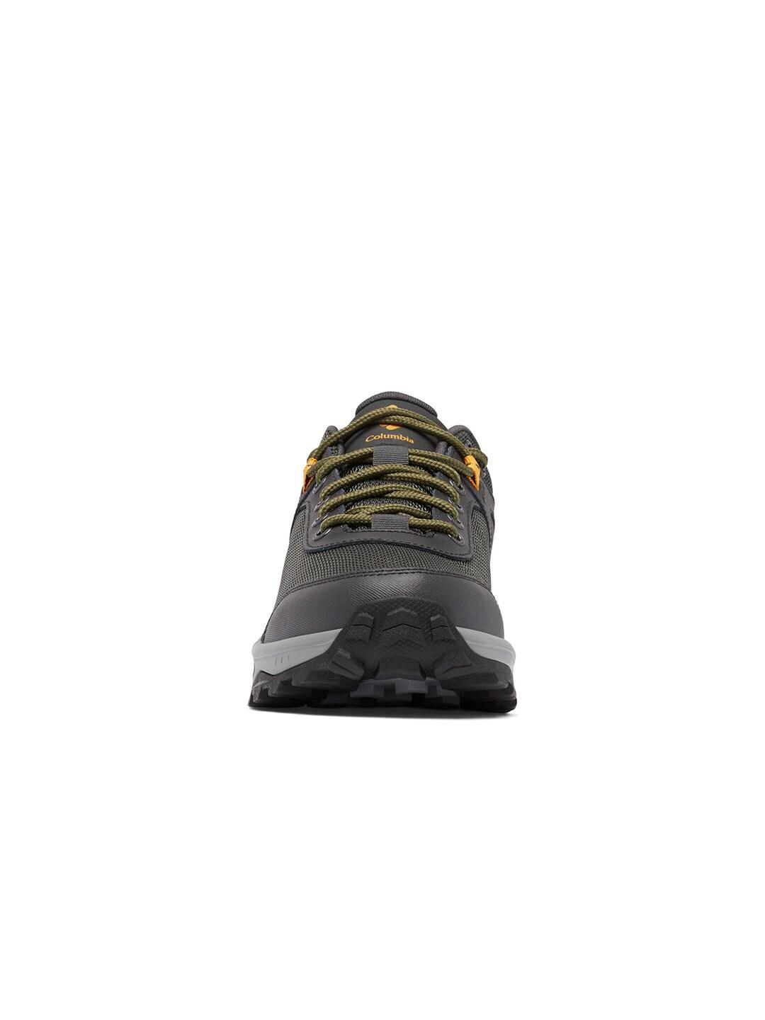 A Men Wearing Columbia Men Black TRAILSTORM ASCEND WP