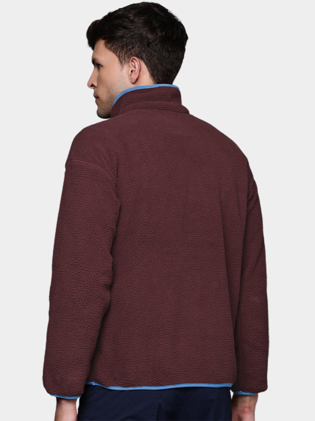A Men Wearing Columbia Men Maroon Helvetia Half Snap Fleece