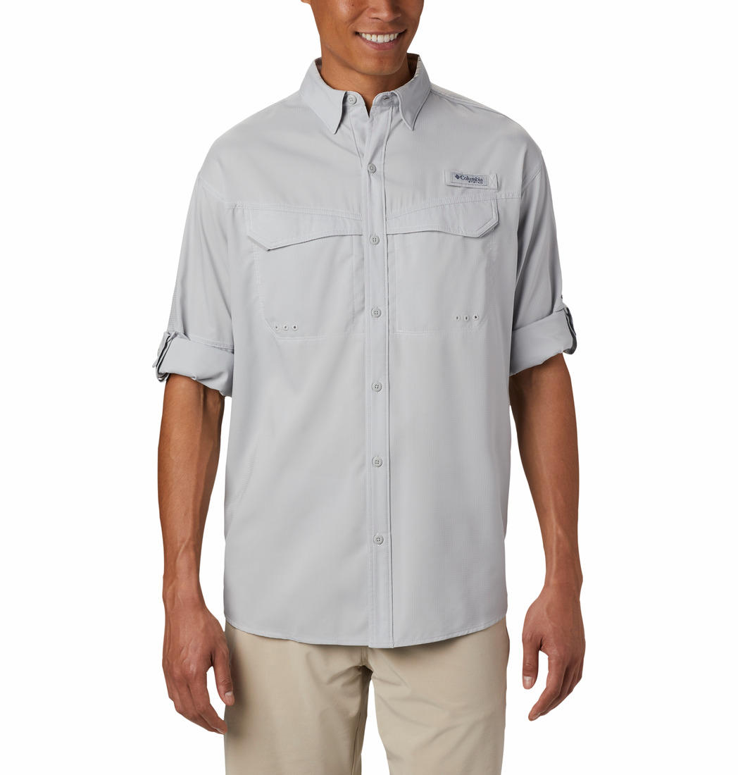 A Men Wearing Columbia Men Grey Low Drag Offshore LS Shirt (Sun Protection)