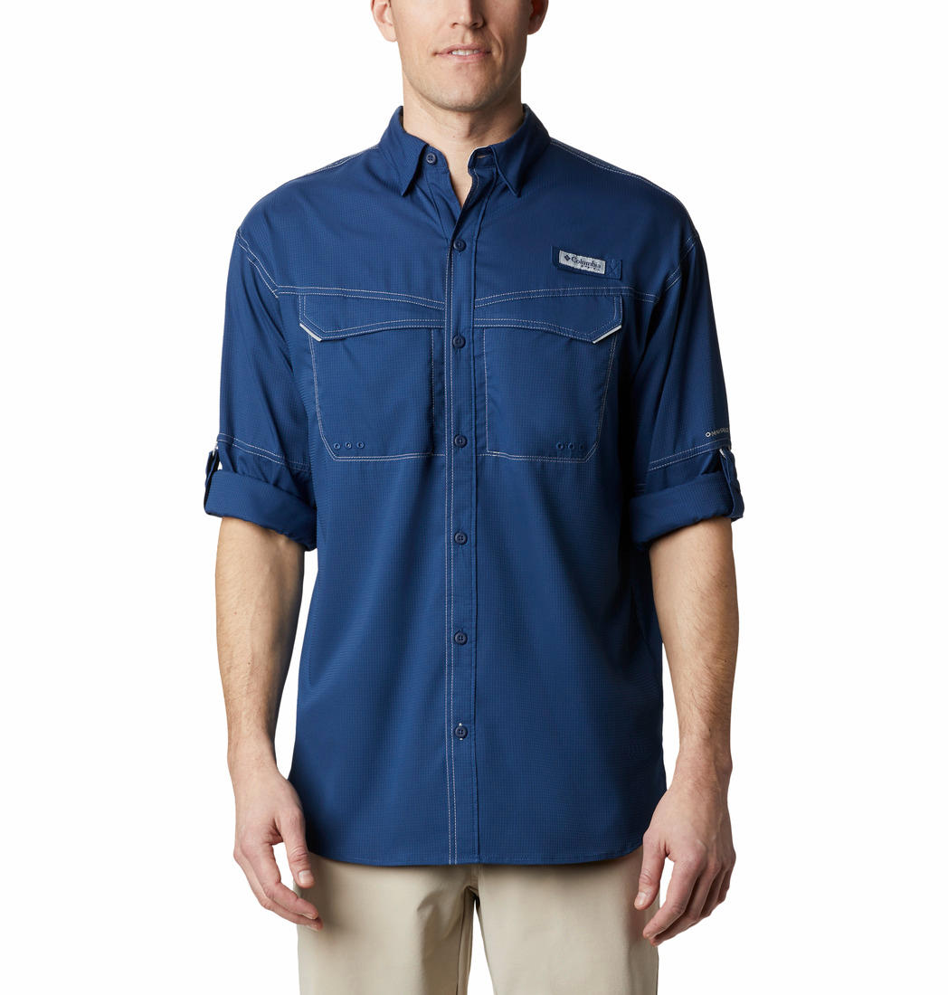 A Men Wearing Columbia Men Blue Low Drag Offshore LS Shirt (Sun Protection)