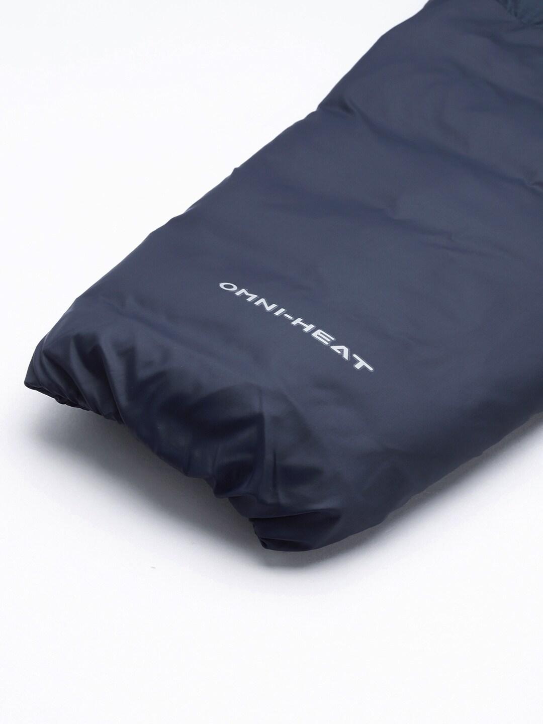 A Men Wearing Columbia Men Blue Labyrinth Loop Hooded Jacket