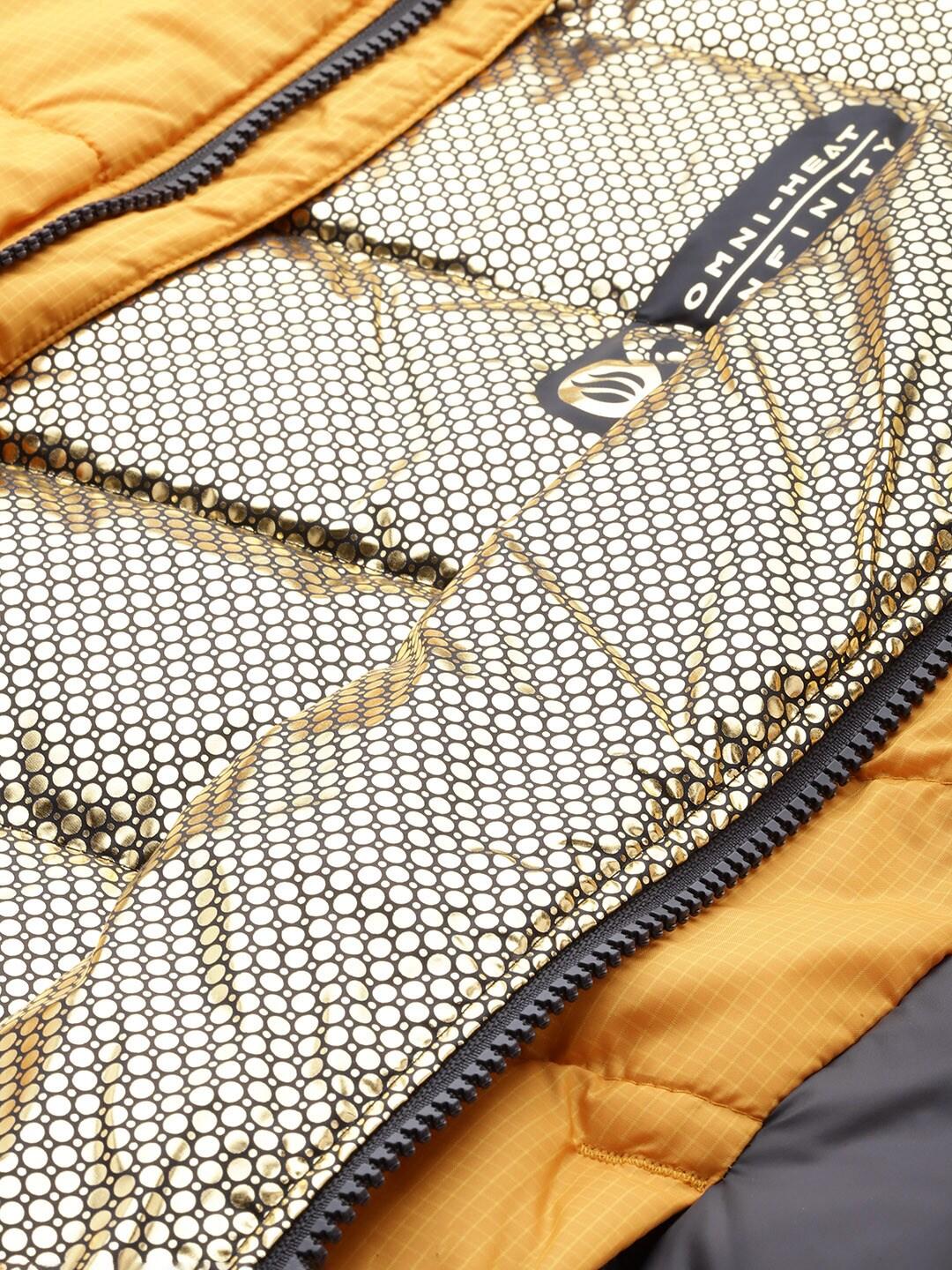 A Men Wearing Columbia Men Yellow Labyrinth Loop Hooded Jacket