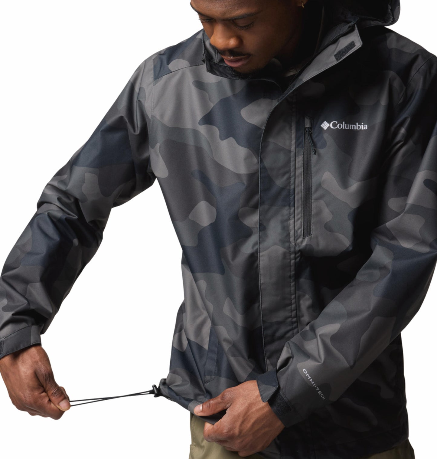 A Men Wearing Columbia Men Black Hikebound II Printed Jacket Waterproof