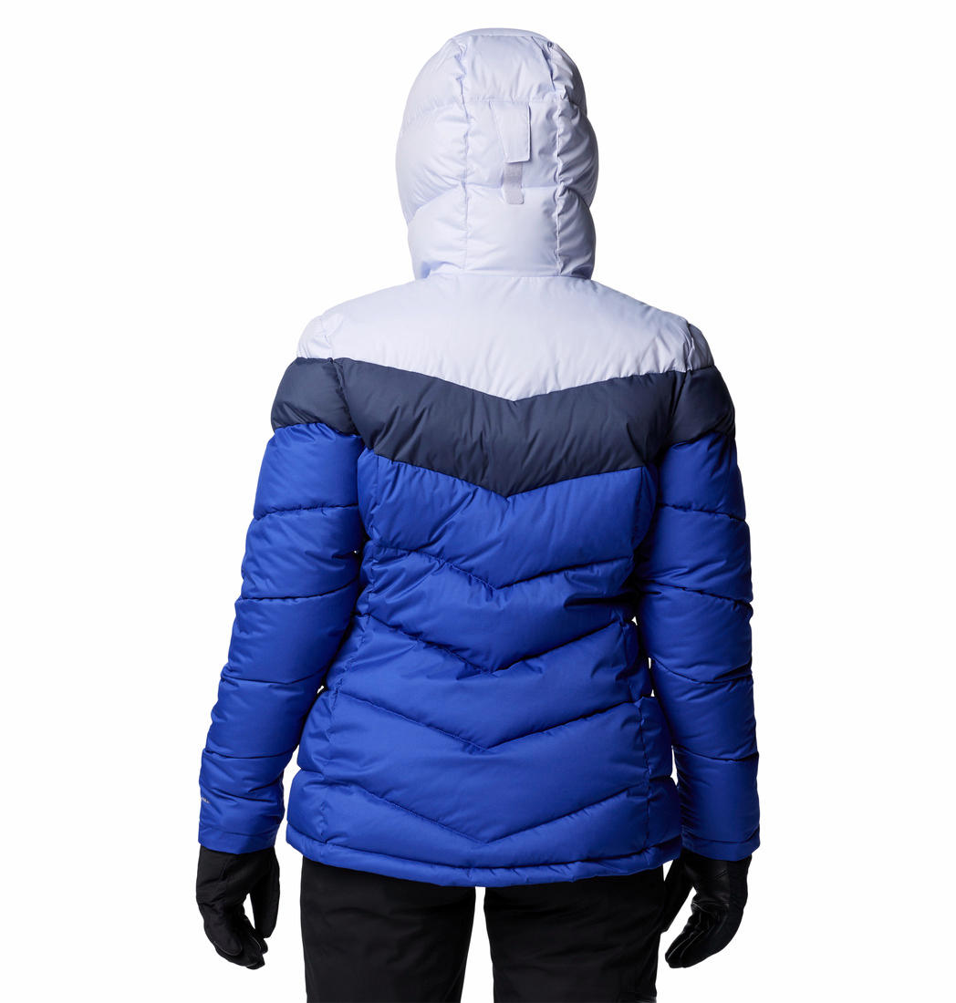 A Women Wearing Columbia Women Blue Abbott Peak II Insulated Jacket