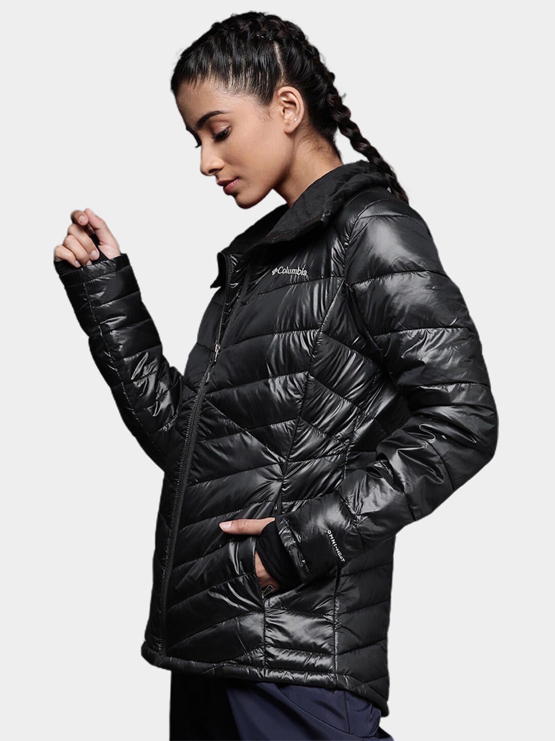 A Women Wearing Columbia Women Black Joy Peak Jacket