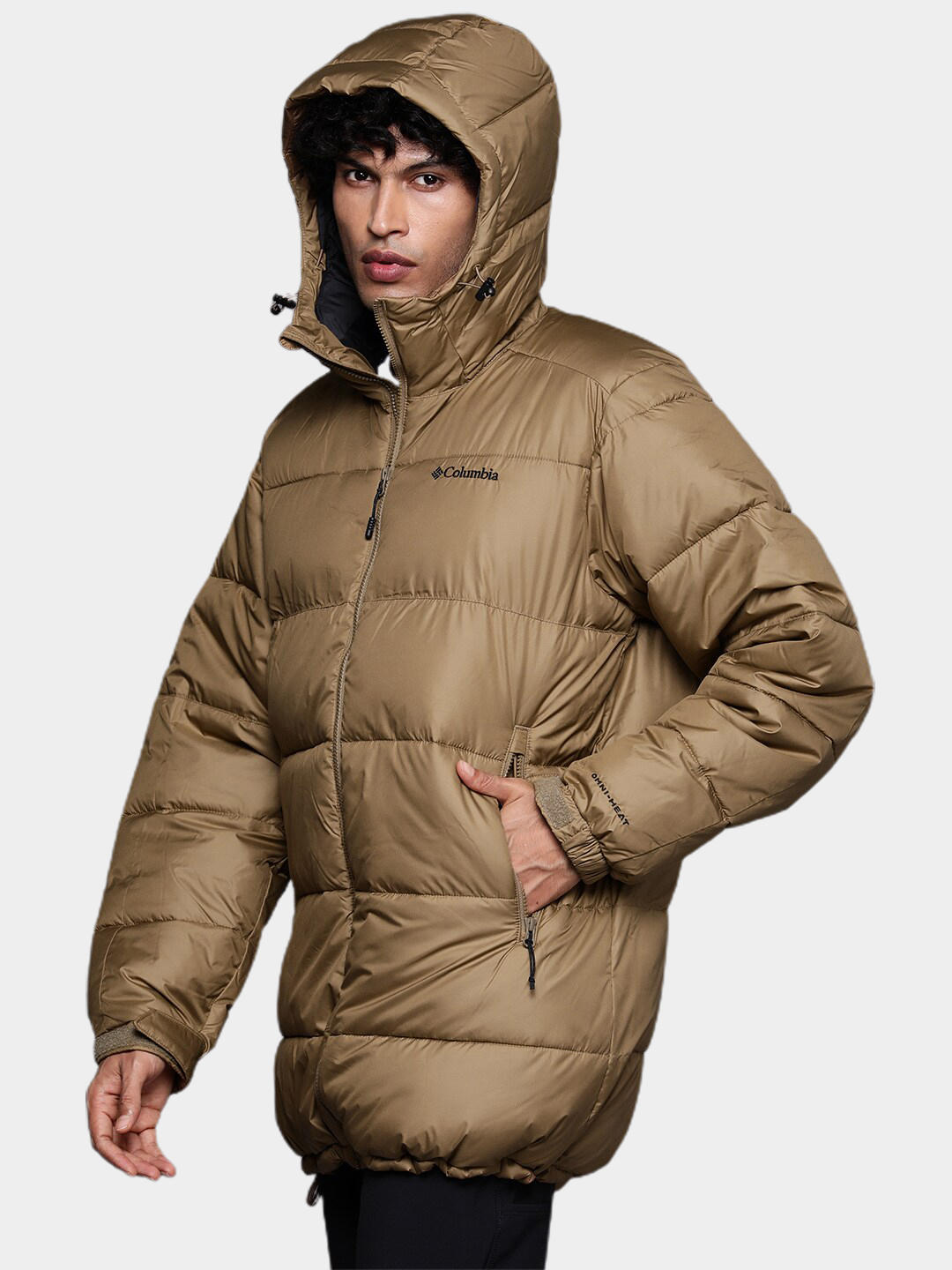 A Men Wearing Columbia Men Brown Pike Lake Parka