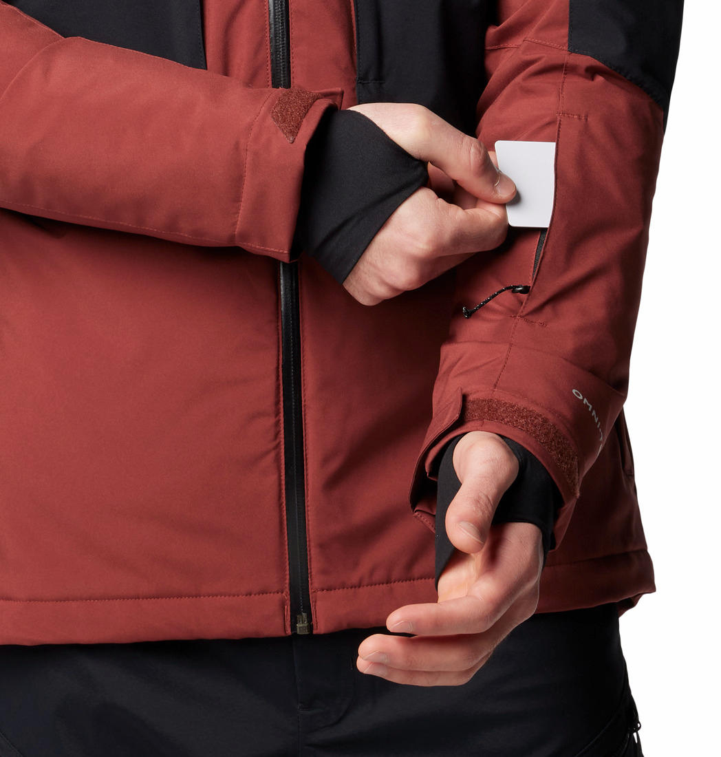 A Men Wearing Columbia Men Red Highland Summit II Jacket