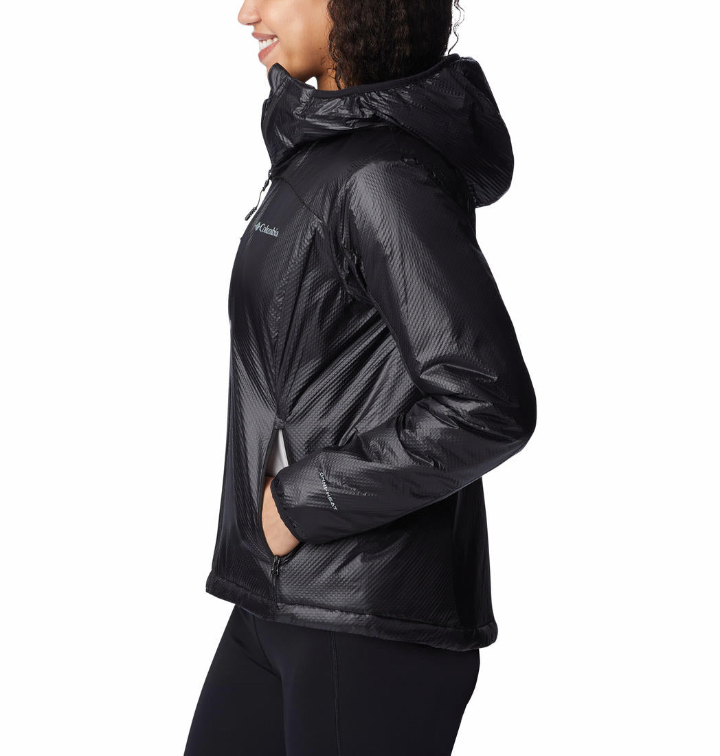 A Women Wearing Columbia Women Black Arch Rock II Hooded Jacket
