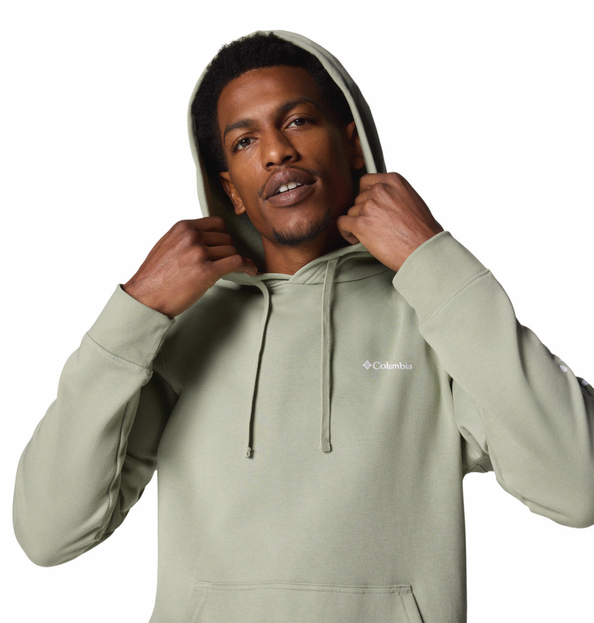 A Men Wearing Columbia Men Green Beaumount Hoodie