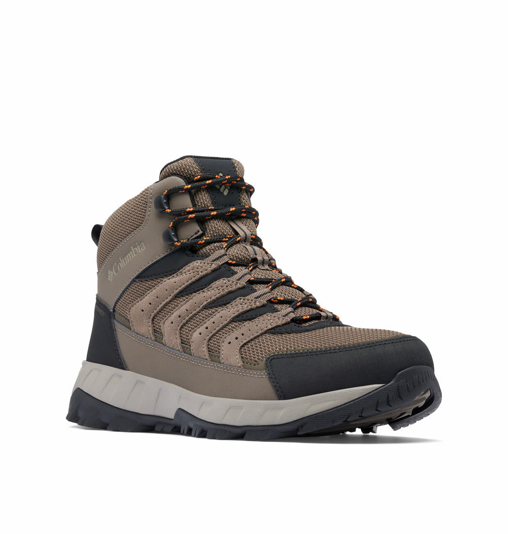 A Men Wearing Columbia Men Brown STRATA TRAIL MID WP