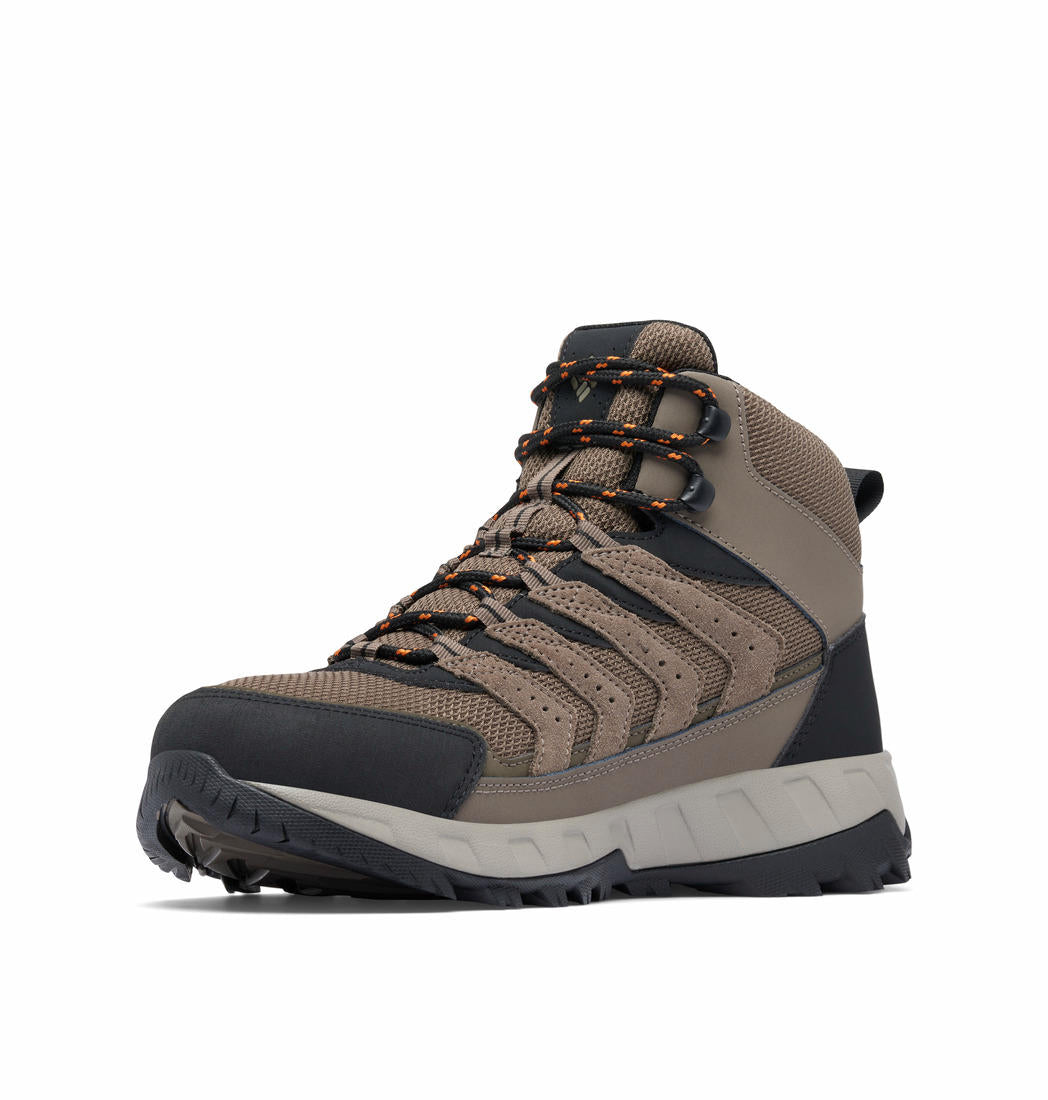 A Men Wearing Columbia Men Brown STRATA TRAIL MID WP