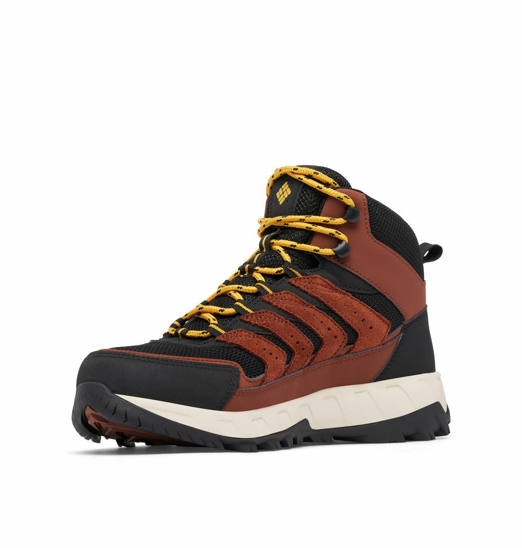 A Men Wearing Columbia Men Brown STRATA TRAIL MID WP