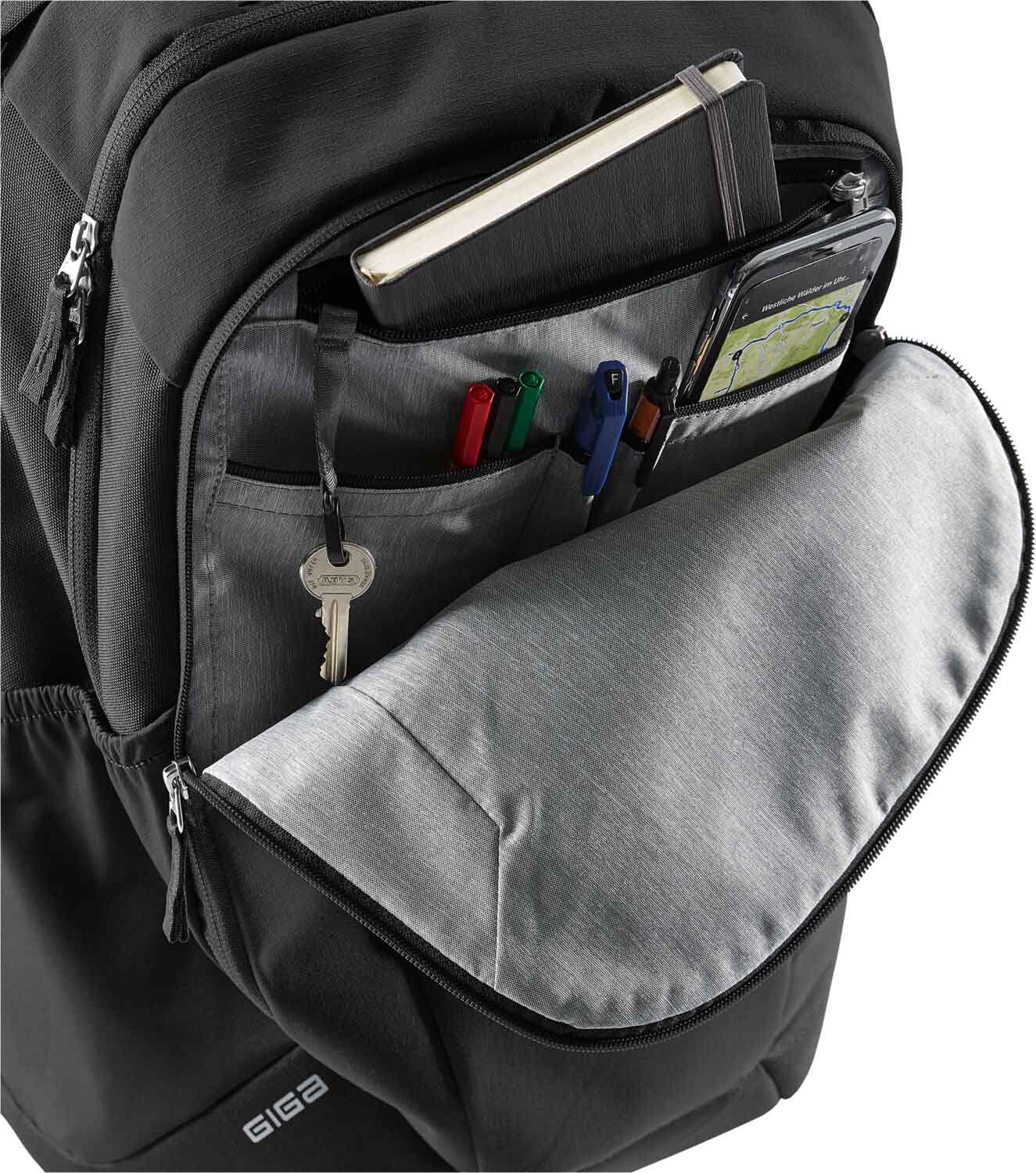 Deuter Unisex Black Giga