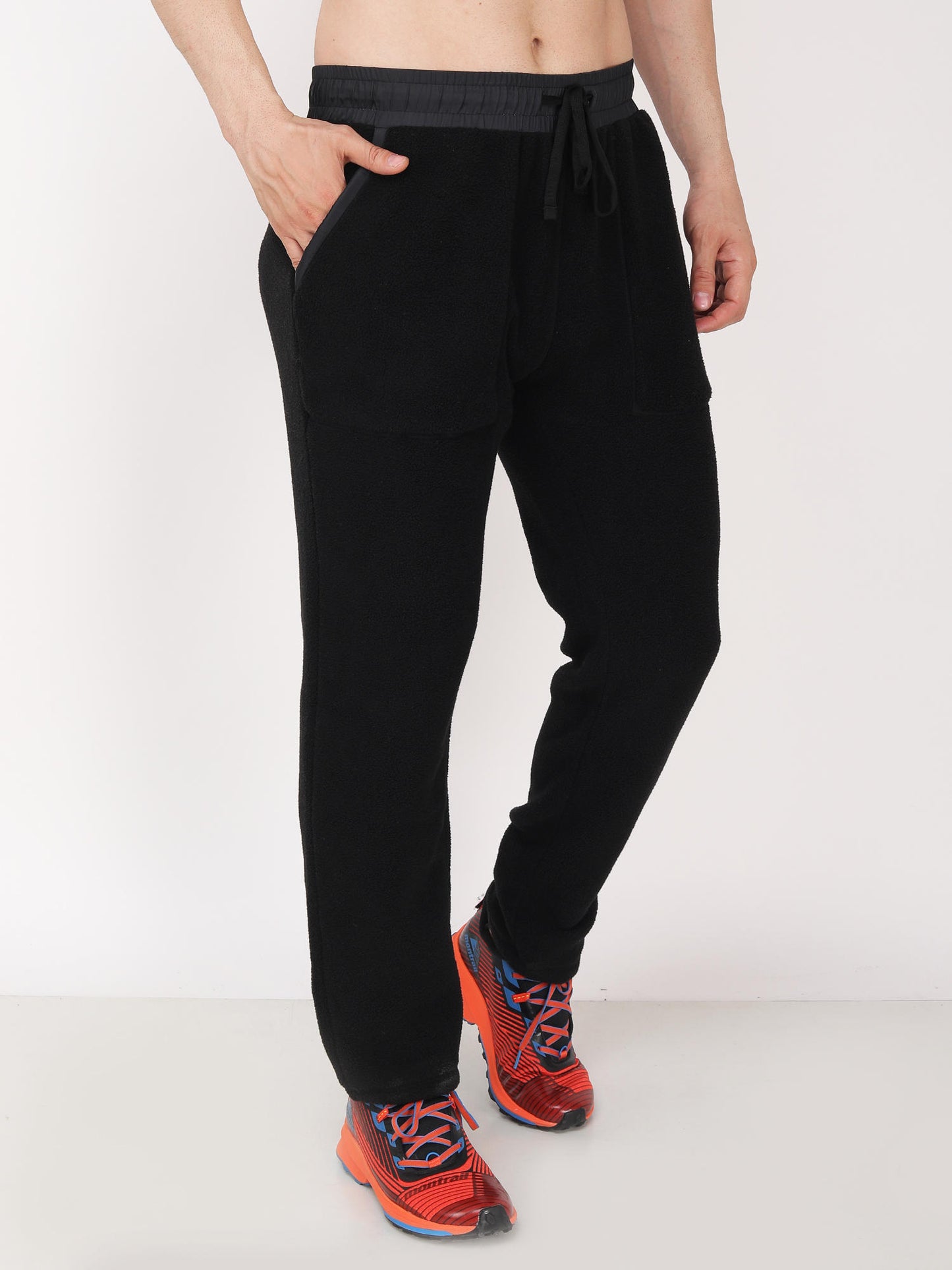 Adventuras Men BLACK SADDLE JOGGER