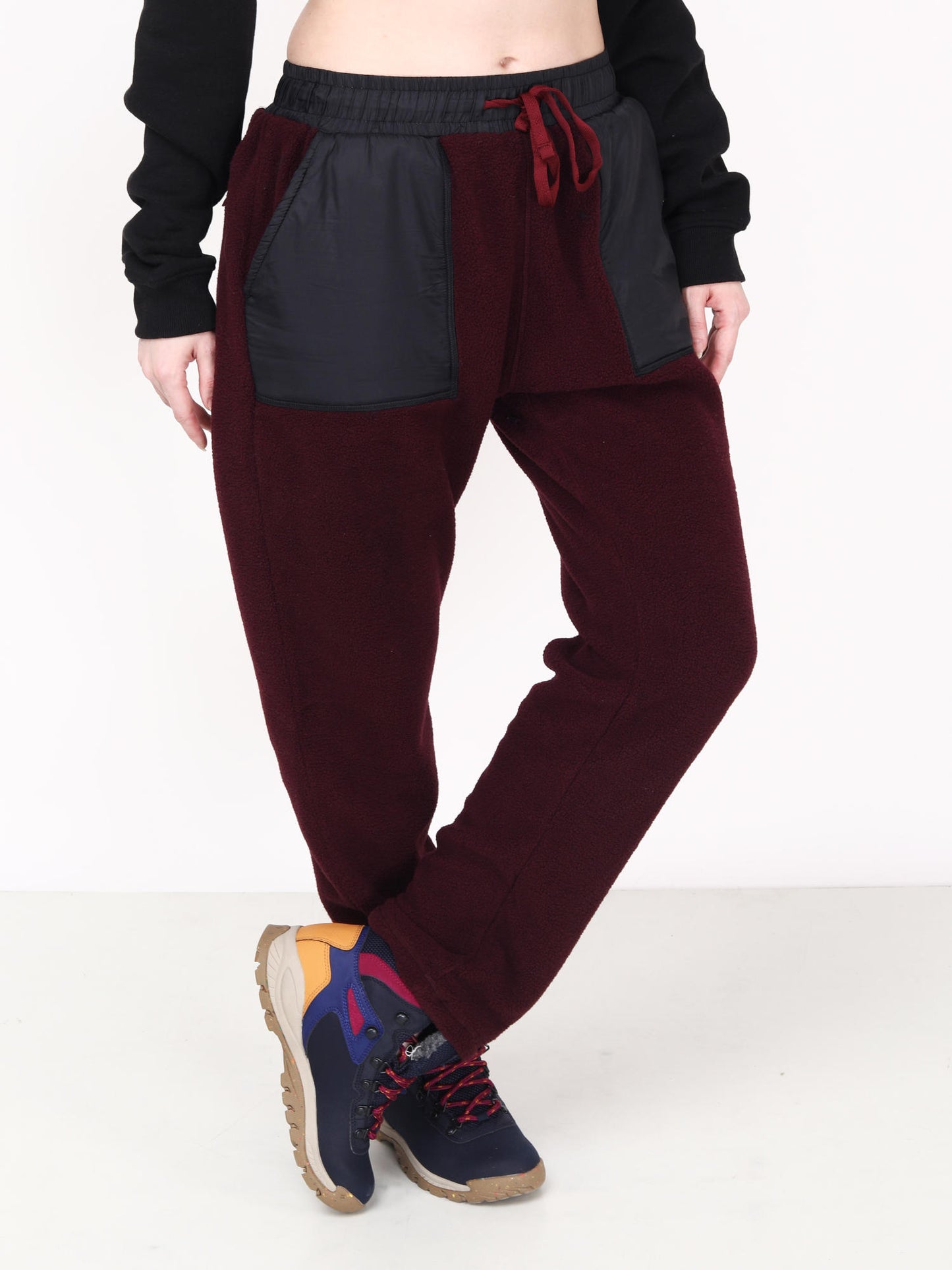 Adventuras Women RED SADDLE JOGGER