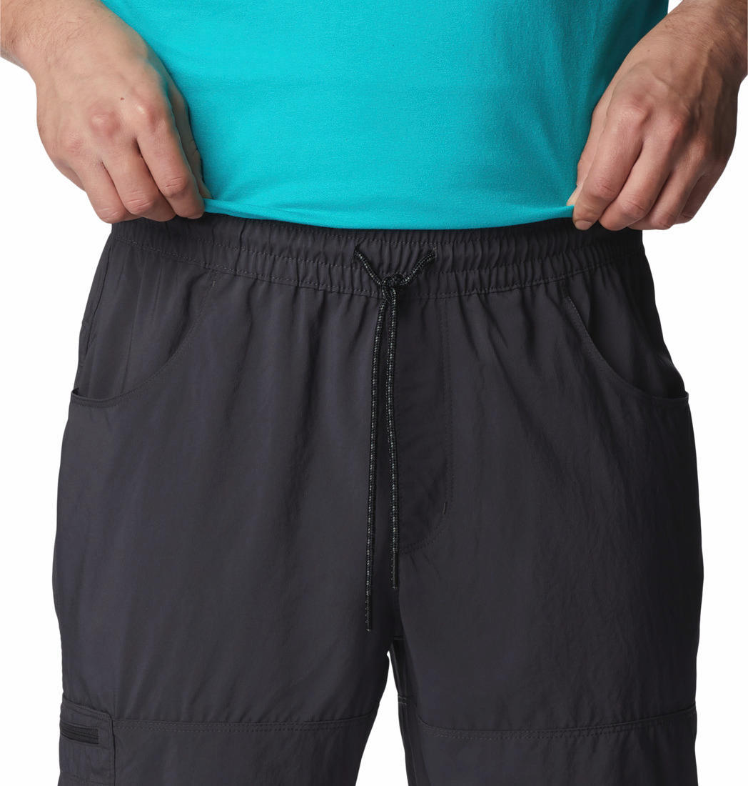 A Men Wearing Columbia Men Black Coral Ridge Pull-On Pant (Sun Protection)