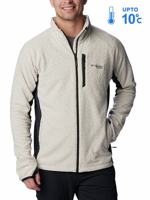 A Men Wearing Columbia Men Brown Titan Pass 3.0 Full Zip Fleece