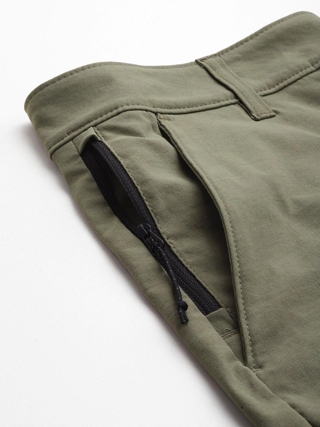 A Men Wearing Columbia Men Green Canyon Gate Utility Short