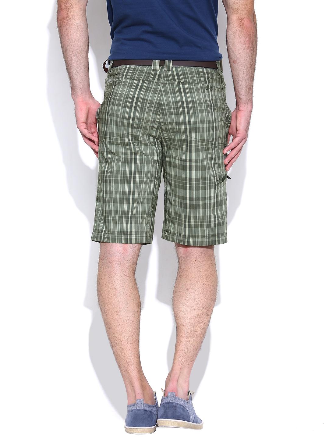 Columbia Men Green Cool Creek  Stretch Plaid Short