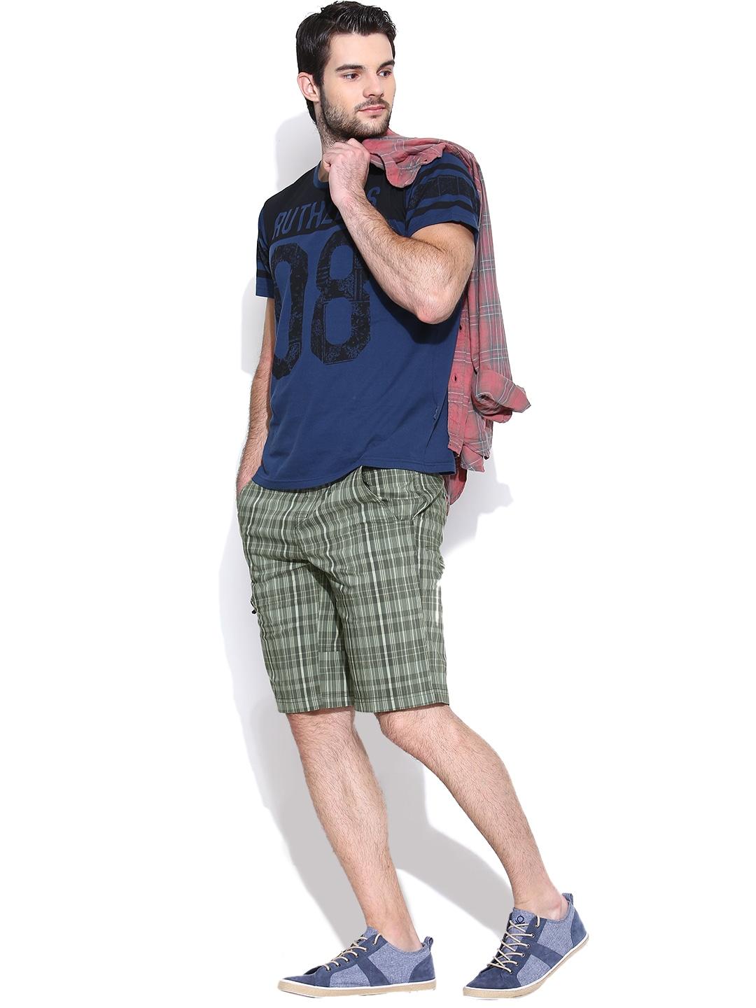 Columbia Men Green Cool Creek  Stretch Plaid Short
