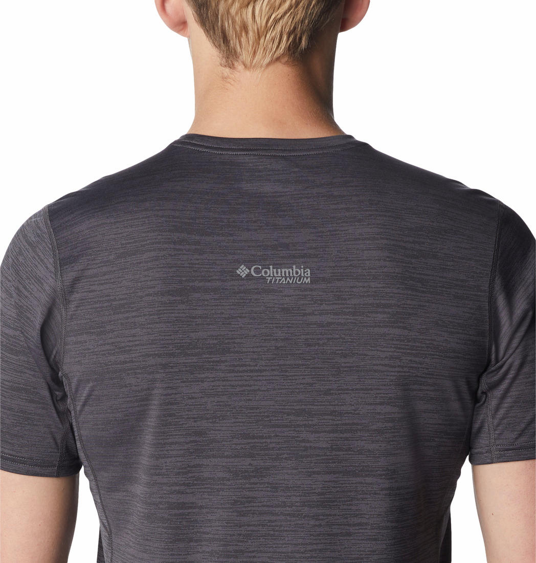 Columbia Men Grey M Titan Pass Graphic T-Shirt