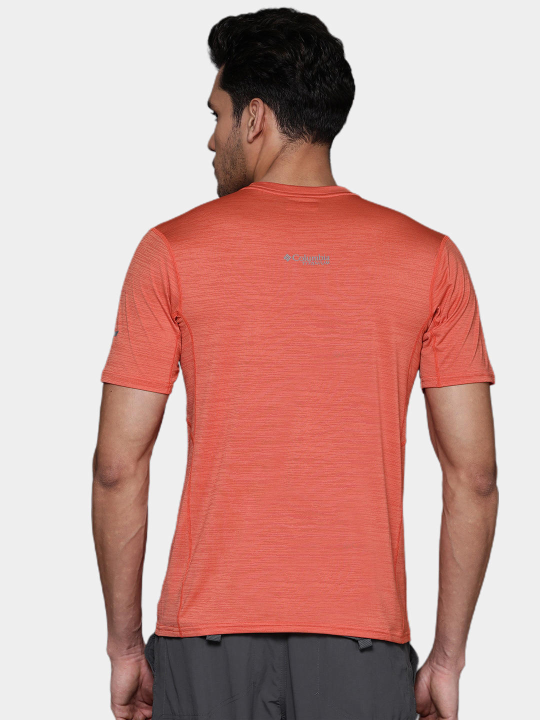 Columbia Men Orange M Titan Pass Graphic T-Shirt