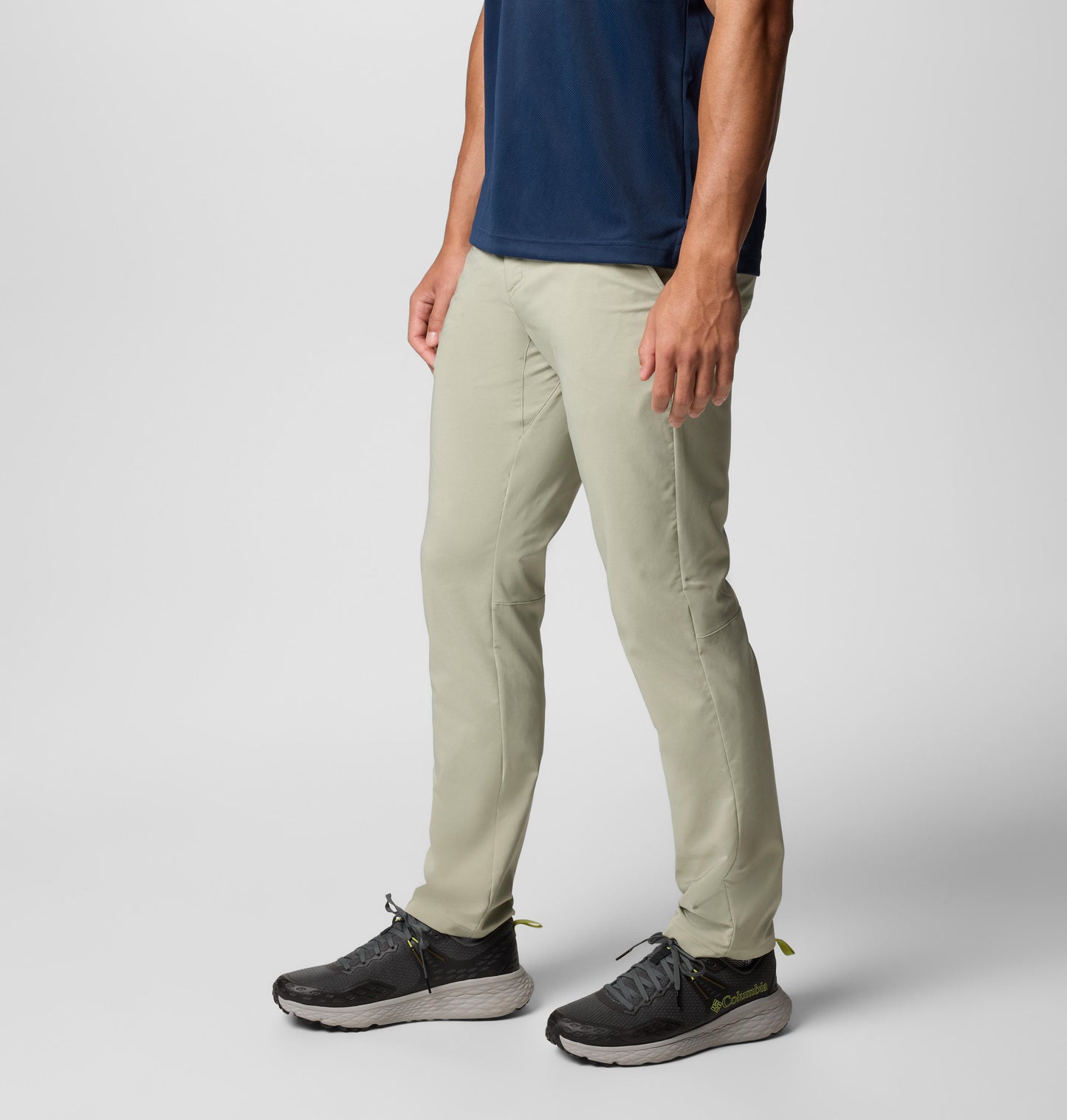 Columbia Mens Green Omni-Shield Sage Peak Chino Pant