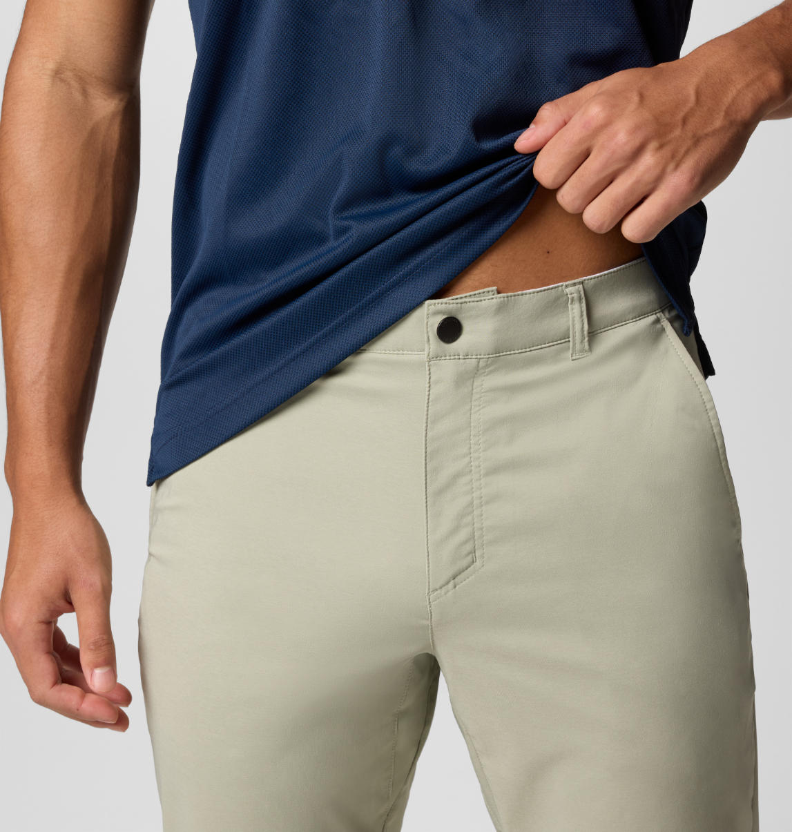 Columbia Mens Green Omni-Shield Sage Peak Chino Pant