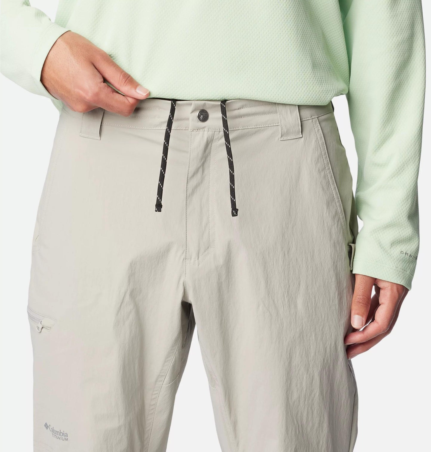 Columbia Men Grey Wanoga Lightweight Pant (Sun Protection)