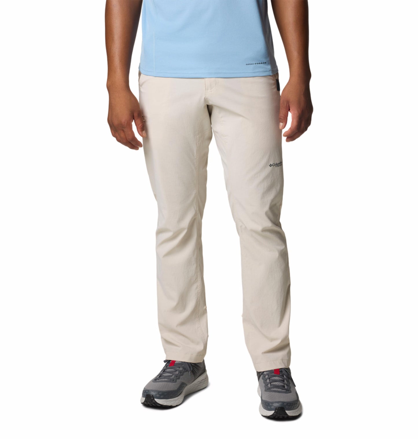 A Men Wearing Columbia Men Brown Wanoga Lightweight Pant (Sun Protection)
