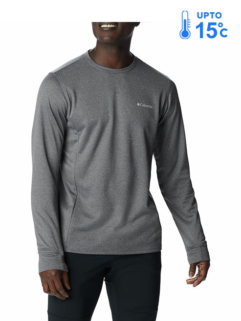 A Men Wearing Columbia Men Grey Park View Crew