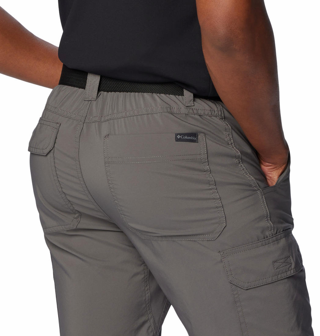 A Men Wearing Columbia Men Grey Silver Ridge Utility Convertible Pant (Sun Protection)