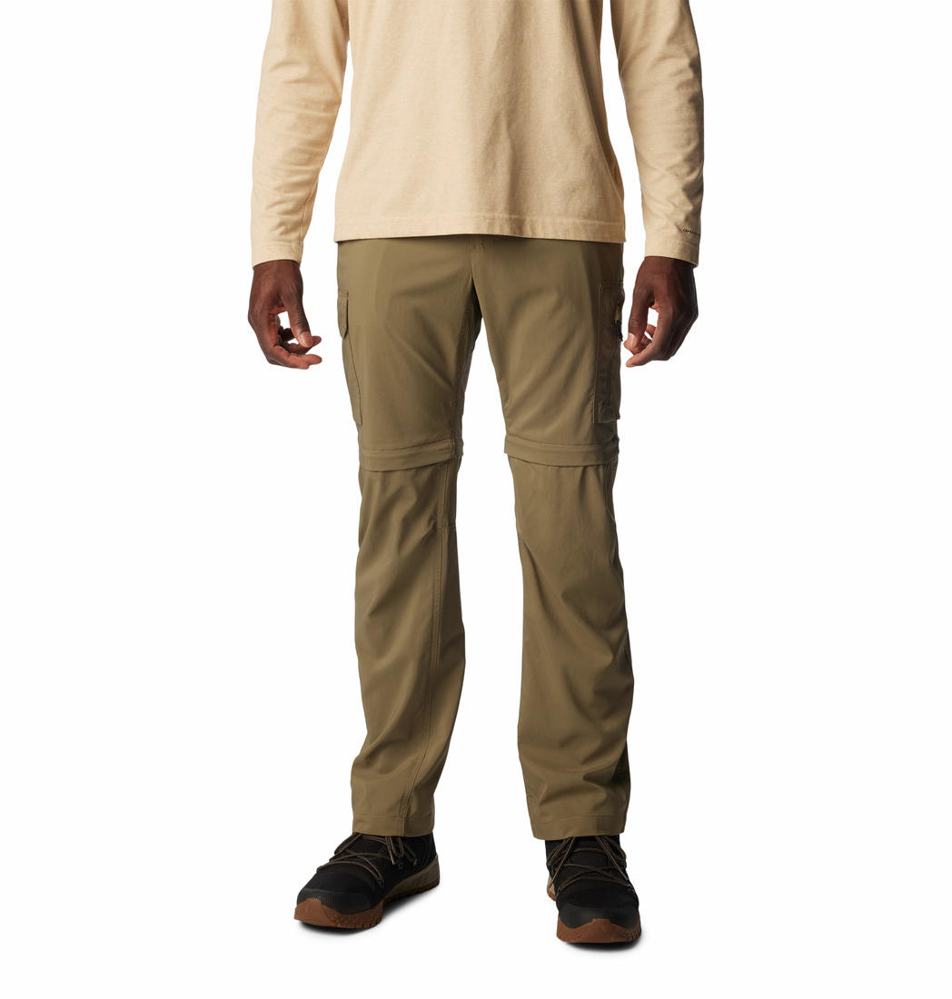 A Men Wearing Columbia Men Green Silver Ridge Utility Convertible Pant (Sun Protection)