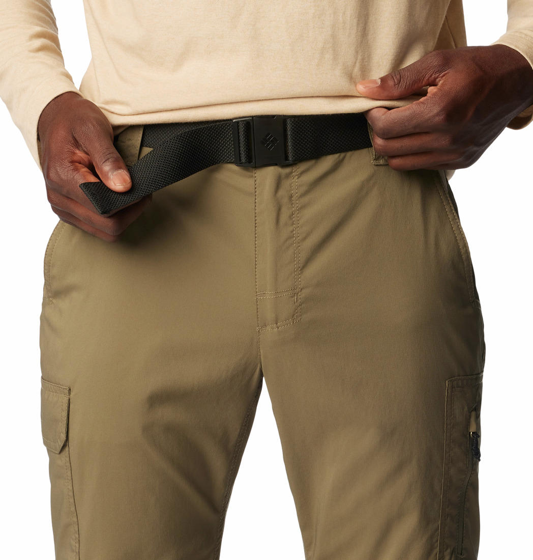 A Men Wearing Columbia Men Green Silver Ridge Utility Convertible Pant (Sun Protection)