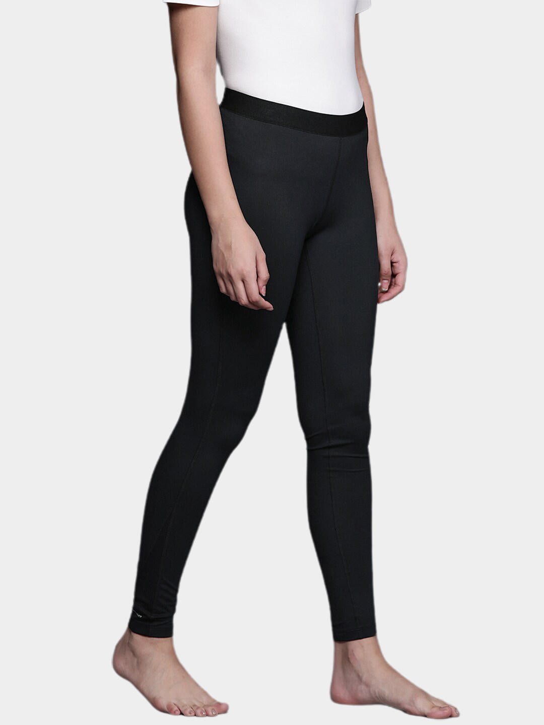 Columbia Women Black Heavyweight II Tight Baselayer Bottom (Non Returnable)