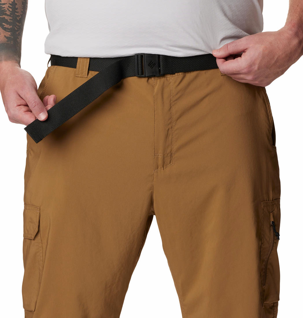 A Men Wearing Columbia Men Brown Silver Ridge Utility Pant (Sun Protection)