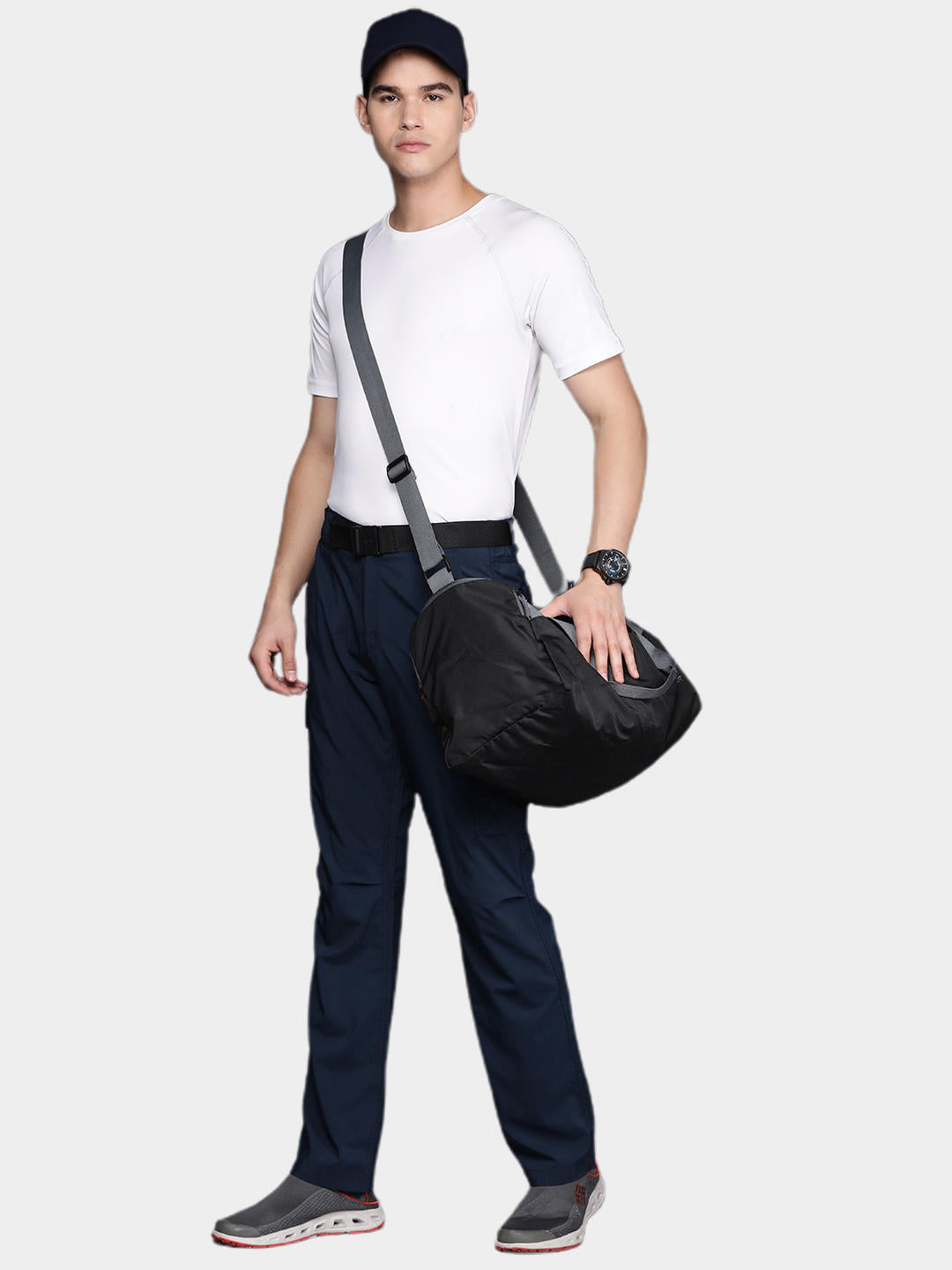 Columbia Men's Navy Blue Omni-Shade Silver Ridge Utility Pant Offering Sun Protection
