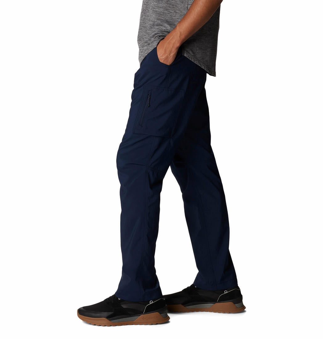 Columbia Men's Navy Blue Omni-Shade Silver Ridge Utility Pant Offering Sun Protection