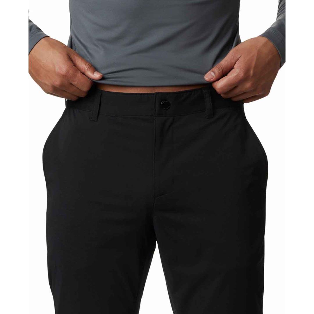 A Men Wearing Columbia Men Black Tech Trail Hiker Pant (Sun Protection)