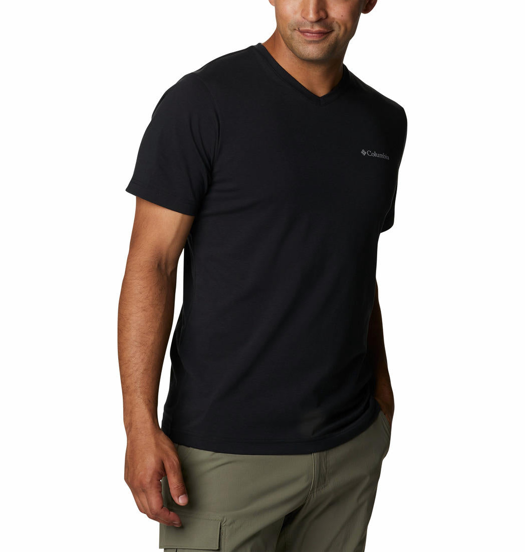 Columbia Men Black Sun Trek V-Neck Short Sleeve T-Shirt